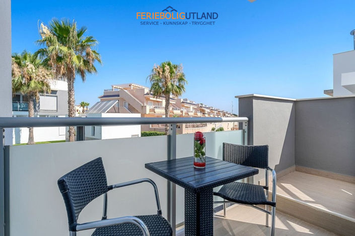 Image No.22-2 Bed Apartment for sale