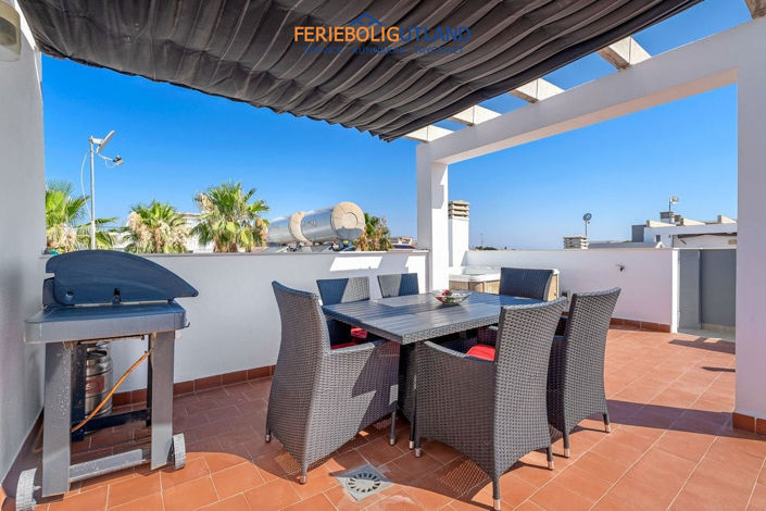 Image No.26-2 Bed Apartment for sale