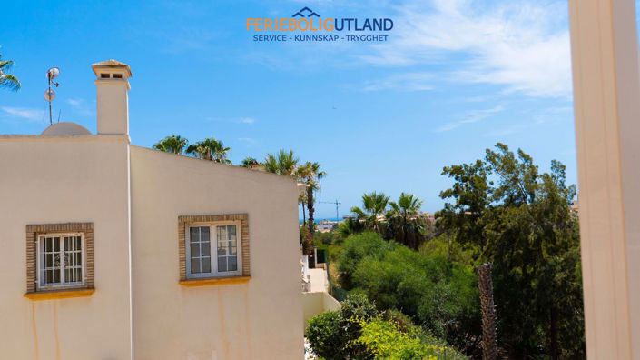 Image No.12-3 Bed Villa for sale