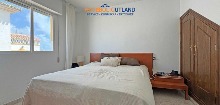 Image No.20-3 Bed Apartment for sale