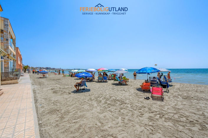 Image No.20-2 Bed Apartment for sale