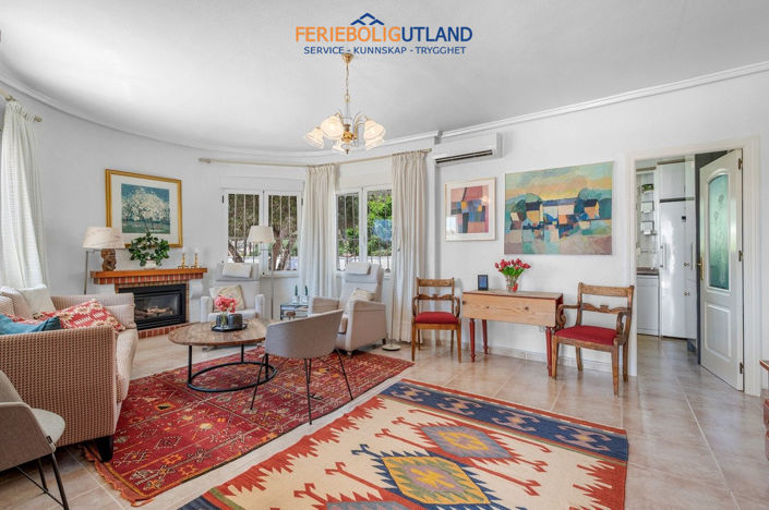 Image No.14-3 Bed Villa for sale