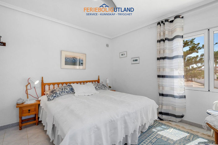 Image No.33-3 Bed Villa for sale