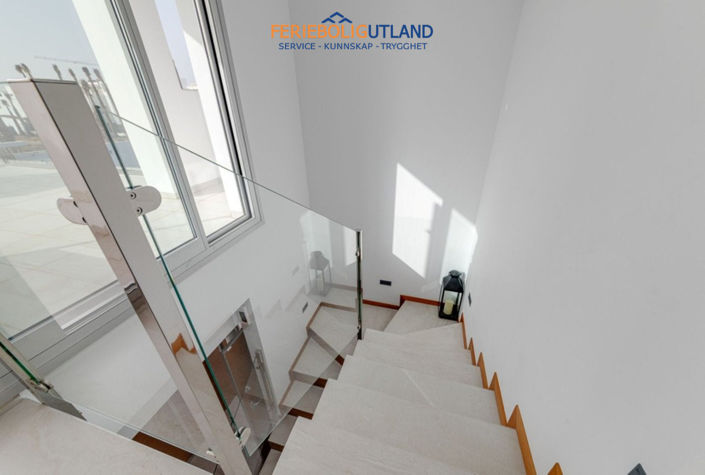 Image No.13-3 Bed Villa for sale