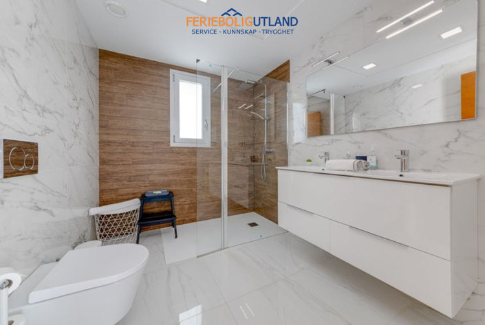 Image No.16-3 Bed Villa for sale