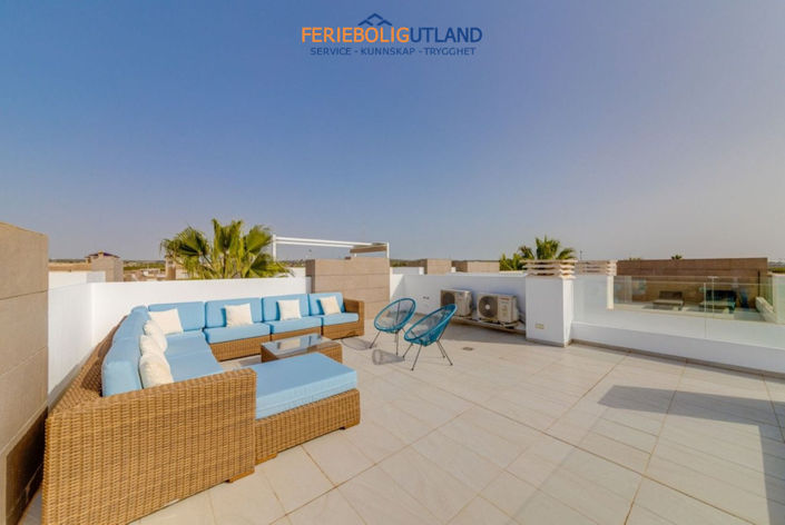 Image No.28-3 Bed Villa for sale