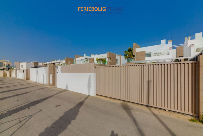 Image No.39-3 Bed Villa for sale