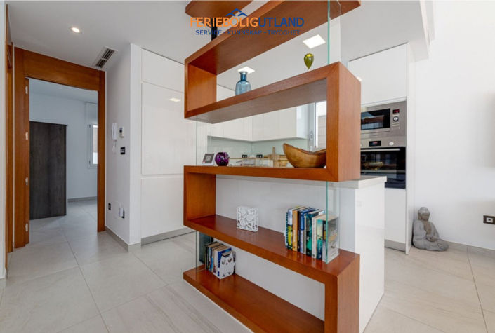 Image No.4-3 Bed Villa for sale