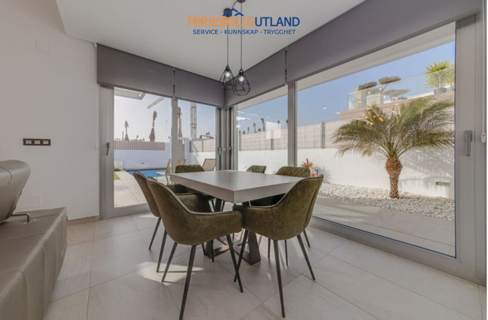 Image No.9-3 Bed Villa for sale