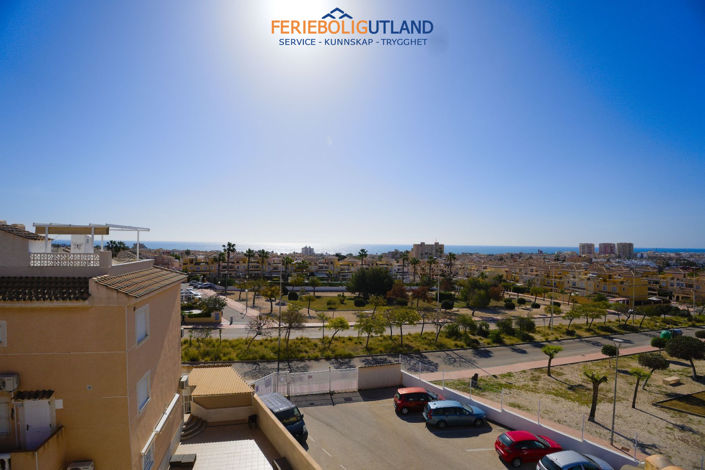 Image No.16-3 Bed Townhouse for sale