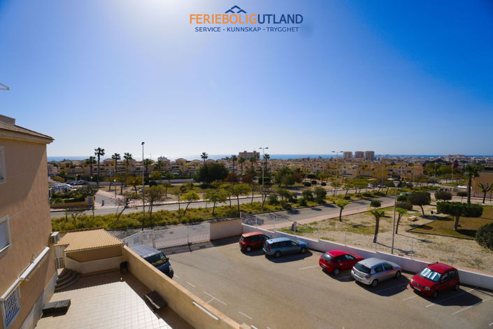 Image No.30-3 Bed Townhouse for sale