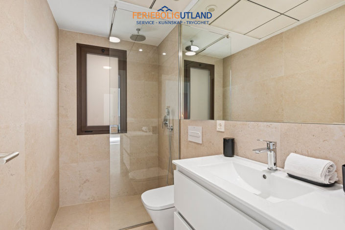 Image No.19-2 Bed Apartment for sale