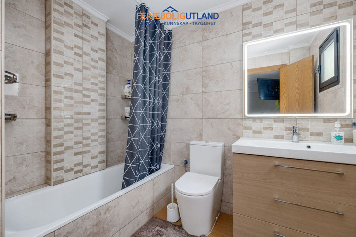 Image No.20-3 Bed Apartment for sale