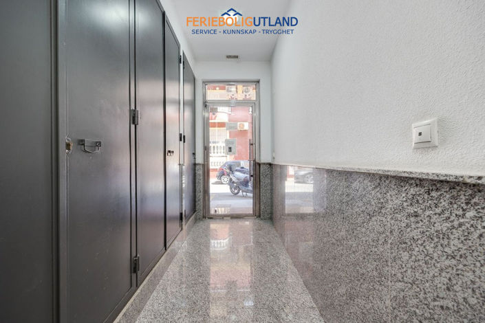 Image No.43-3 Bed Apartment for sale