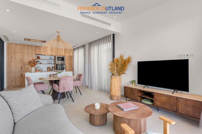 Image No.8-3 Bed Villa for sale