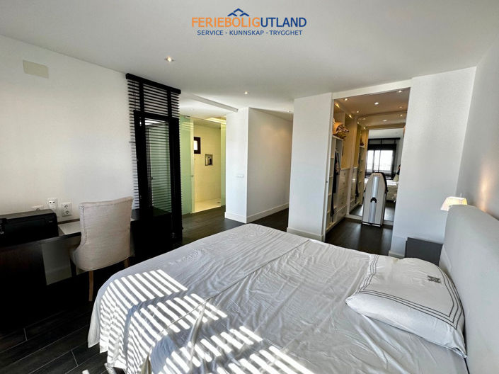 Image No.16-2 Bed Apartment for sale