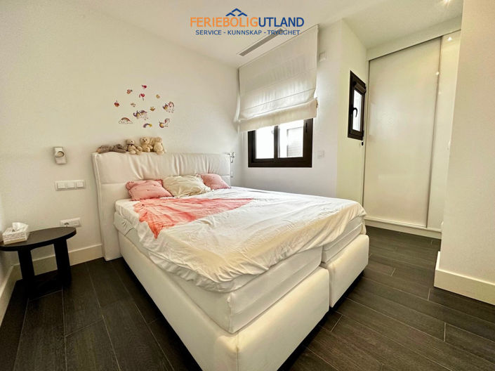 Image No.21-2 Bed Apartment for sale