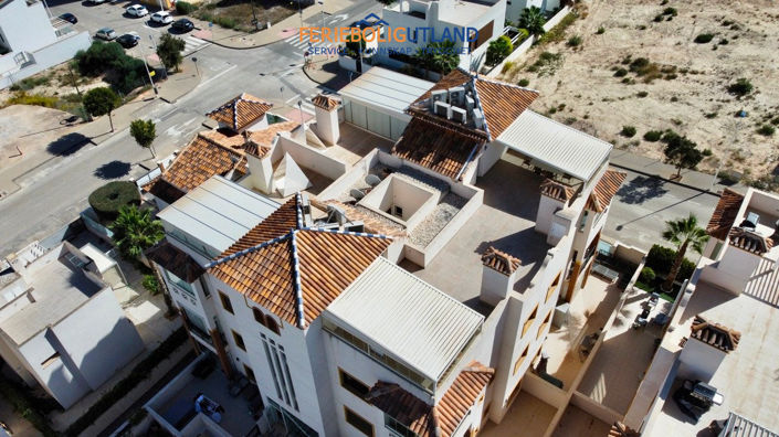 Image No.30-2 Bed Apartment for sale