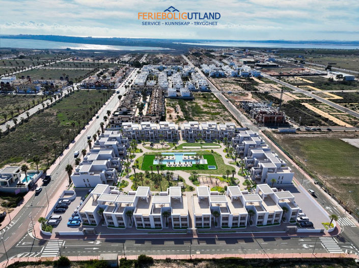 Image No.20-3 Bed Apartment for sale