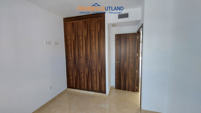 Image No.12-3 Bed Apartment for sale