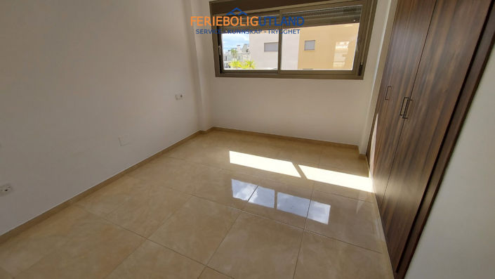 Image No.24-3 Bed Apartment for sale