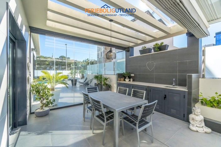 Image No.31-3 Bed Villa for sale