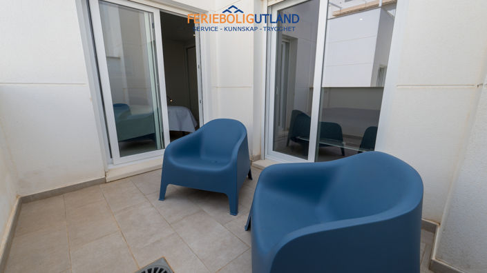 Image No.22-4 Bed Townhouse for sale