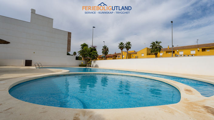 Image No.36-4 Bed Townhouse for sale