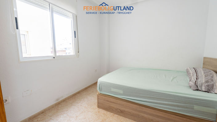 Image No.15-3 Bed Apartment for sale