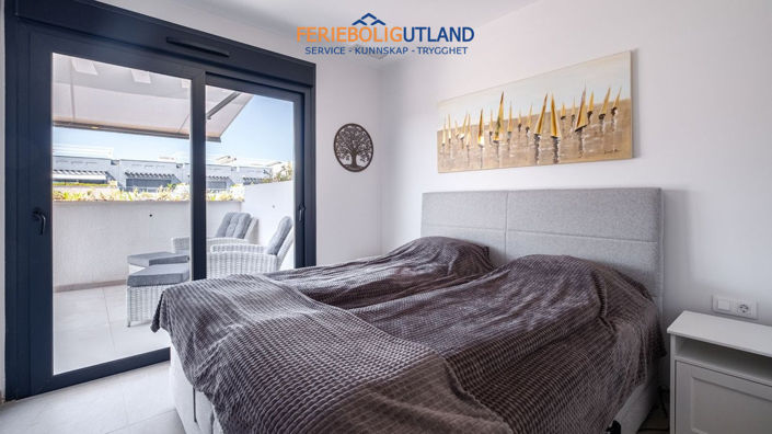 Image No.21-2 Bed Apartment for sale