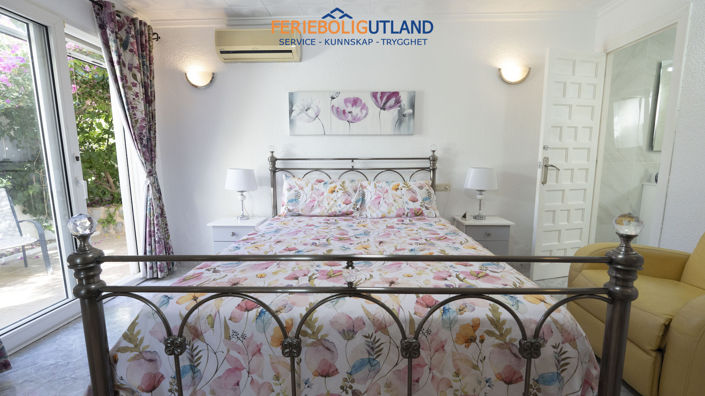 Image No.5-3 Bed Villa for sale