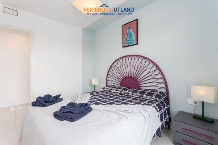 Image No.26-3 Bed Apartment for sale