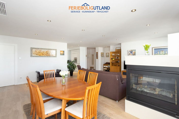 Image No.12-4 Bed Apartment for sale