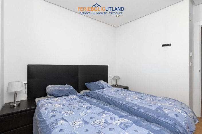 Image No.19-4 Bed Apartment for sale