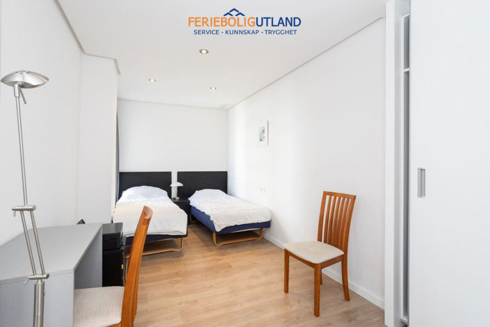 Image No.26-4 Bed Apartment for sale