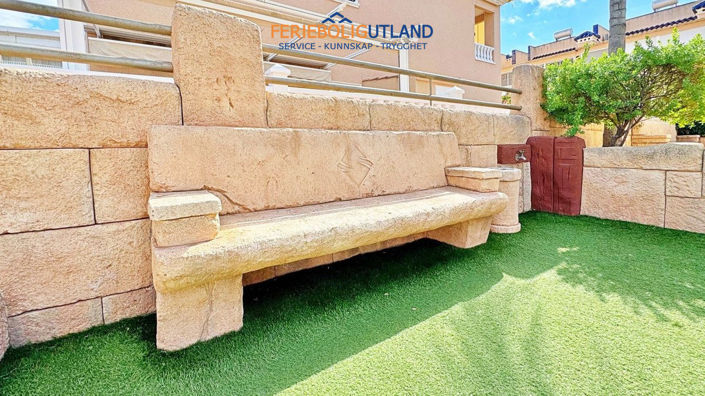 Image No.40-3 Bed Townhouse for sale