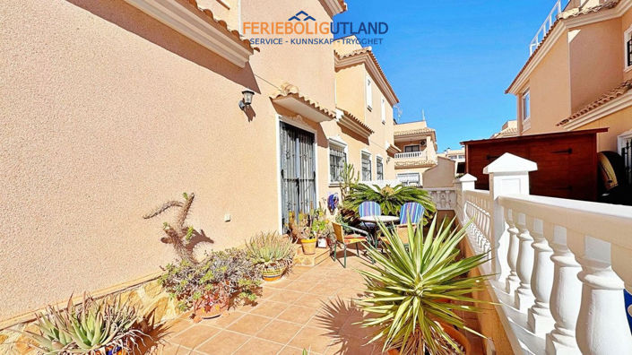 Image No.6-3 Bed Townhouse for sale