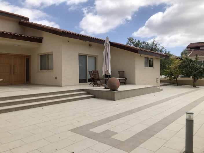 Image No.3-4 Bed House/Villa for sale