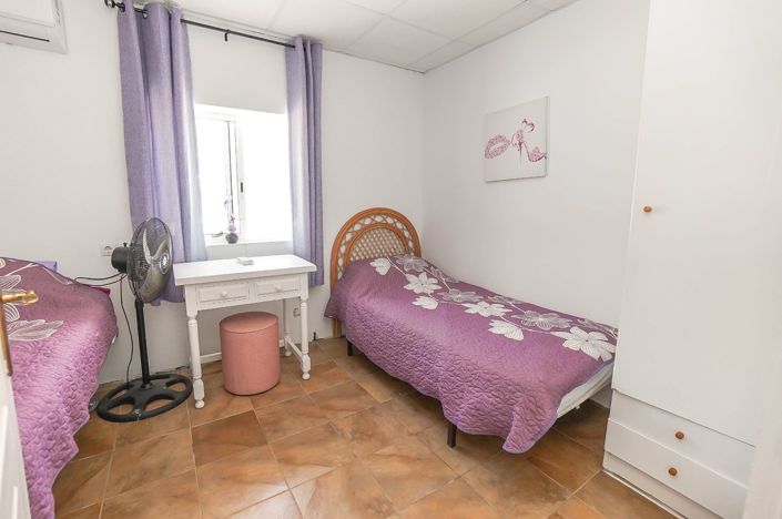 Image No.25-6 Bed Villa for sale