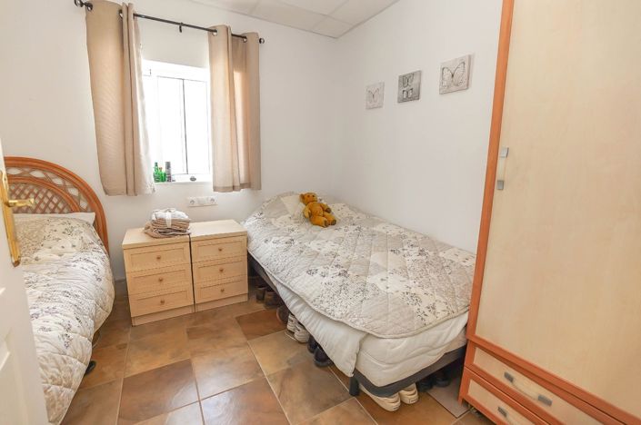 Image No.27-6 Bed Villa for sale