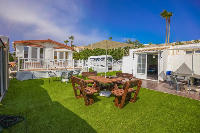 Image No.5-6 Bed Villa for sale