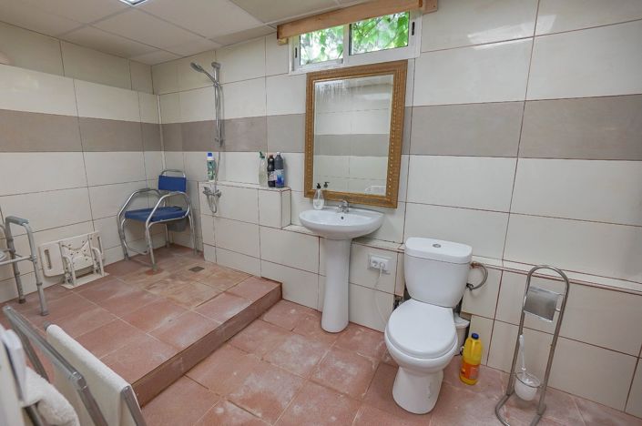 Image No.49-6 Bed Villa for sale