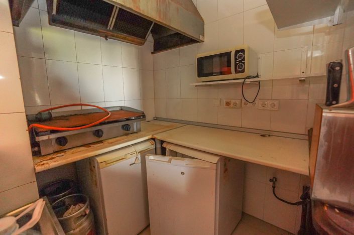 Image No.7-Commercial for sale