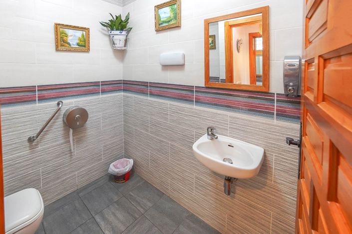 Image No.5-Commercial à vendre à La Marina