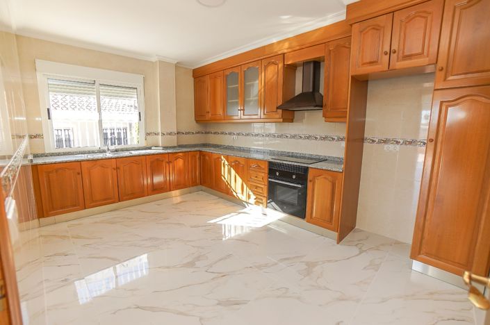 Image No.16-4 Bed Villa for sale