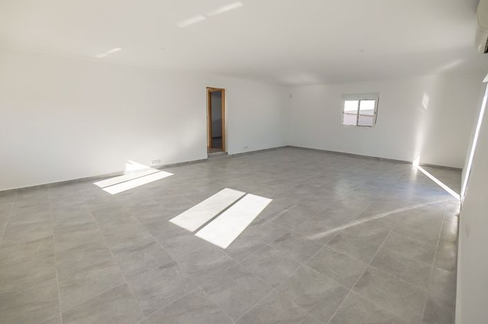 Image No.25-4 Bed Villa for sale