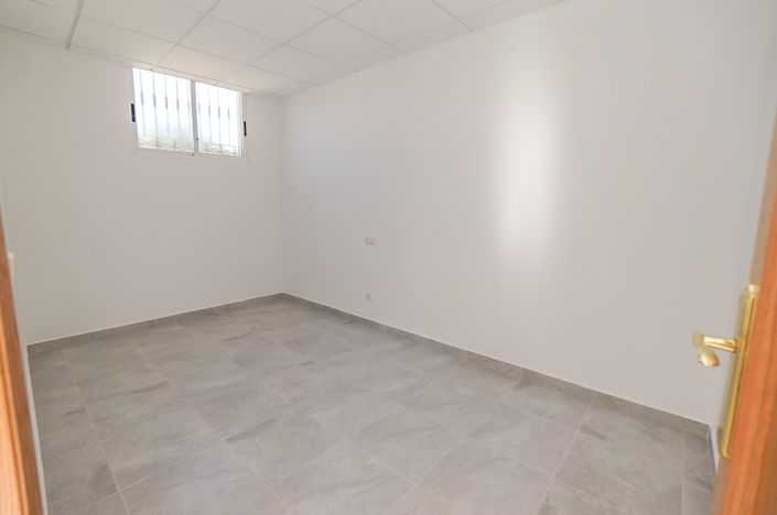 Image No.30-4 Bed Villa for sale