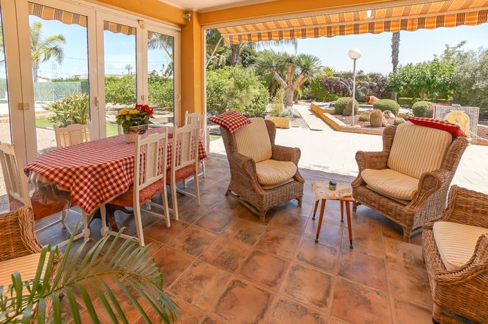 Image No.35-5 Bed Property for sale