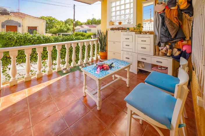 Image No.11-2 Bed Villa / Detached for sale