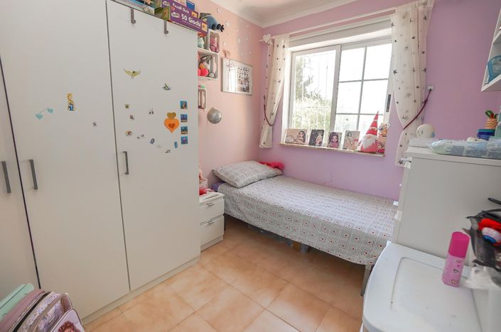 Image No.14-2 Bed Villa / Detached for sale